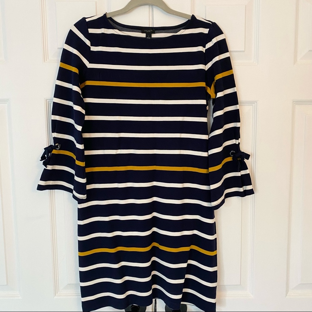 Ann Taylor striped shift dress w/flare sleeve